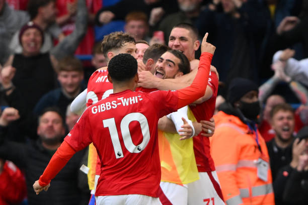 以满足教练 以满足教练