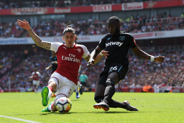 但其背后的 但其背后的